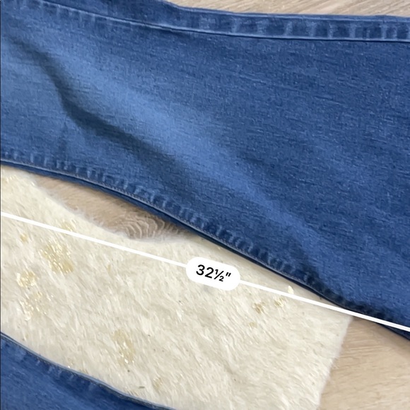 Free people just float on flare bell bottom jeans - Picture 4 of 5